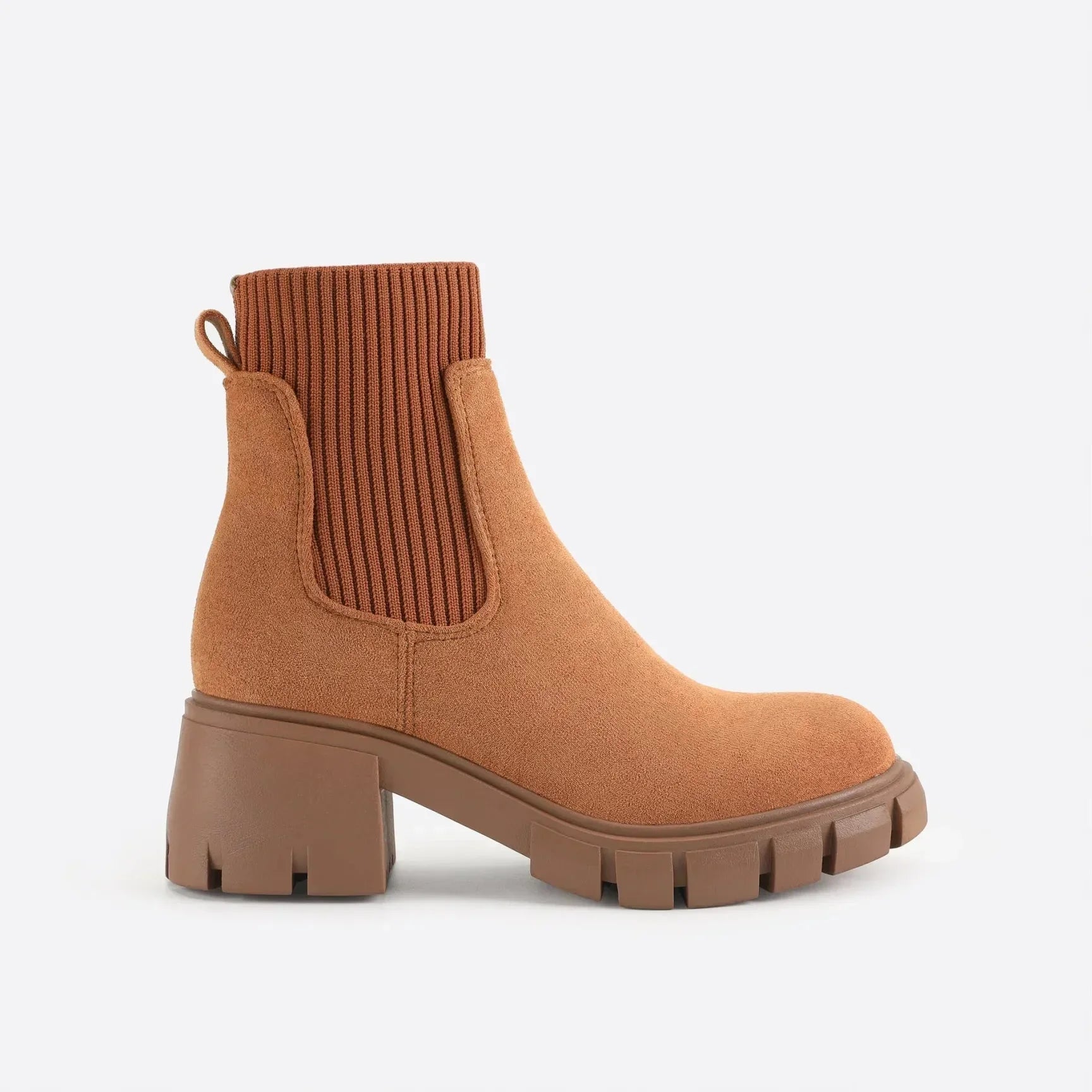 Qiyara™ | Elegant Chelsea Boots